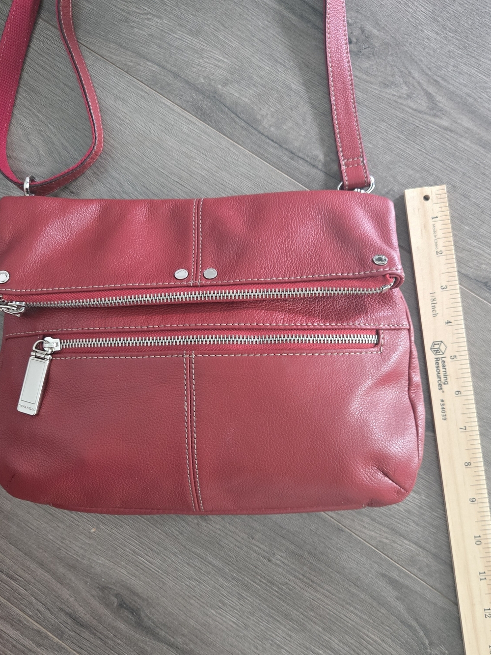 Y2K Vtg Tignanello Womens Red Pebbled Leather Crossbody Purse Handbag Med Size - Picture 14 of 16